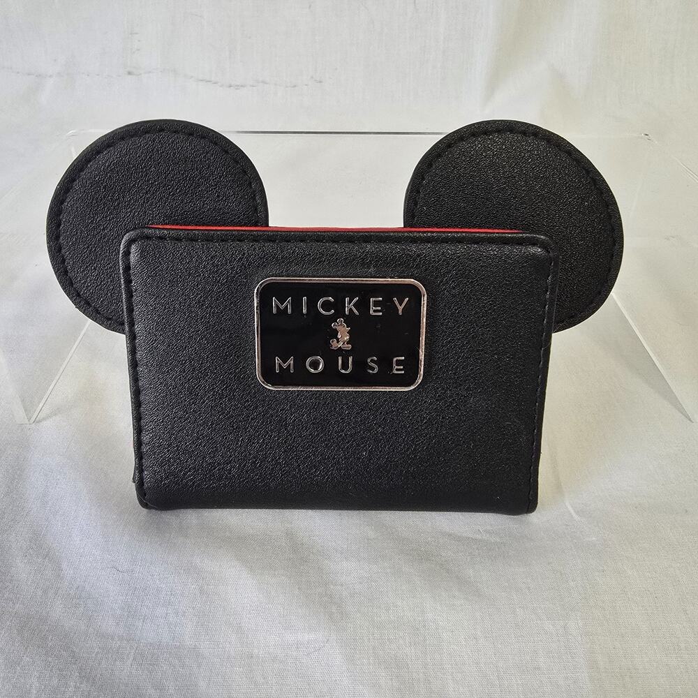Disney Mickey Mouse Credit Card Wallet with Ears Snap Closure Black Red White